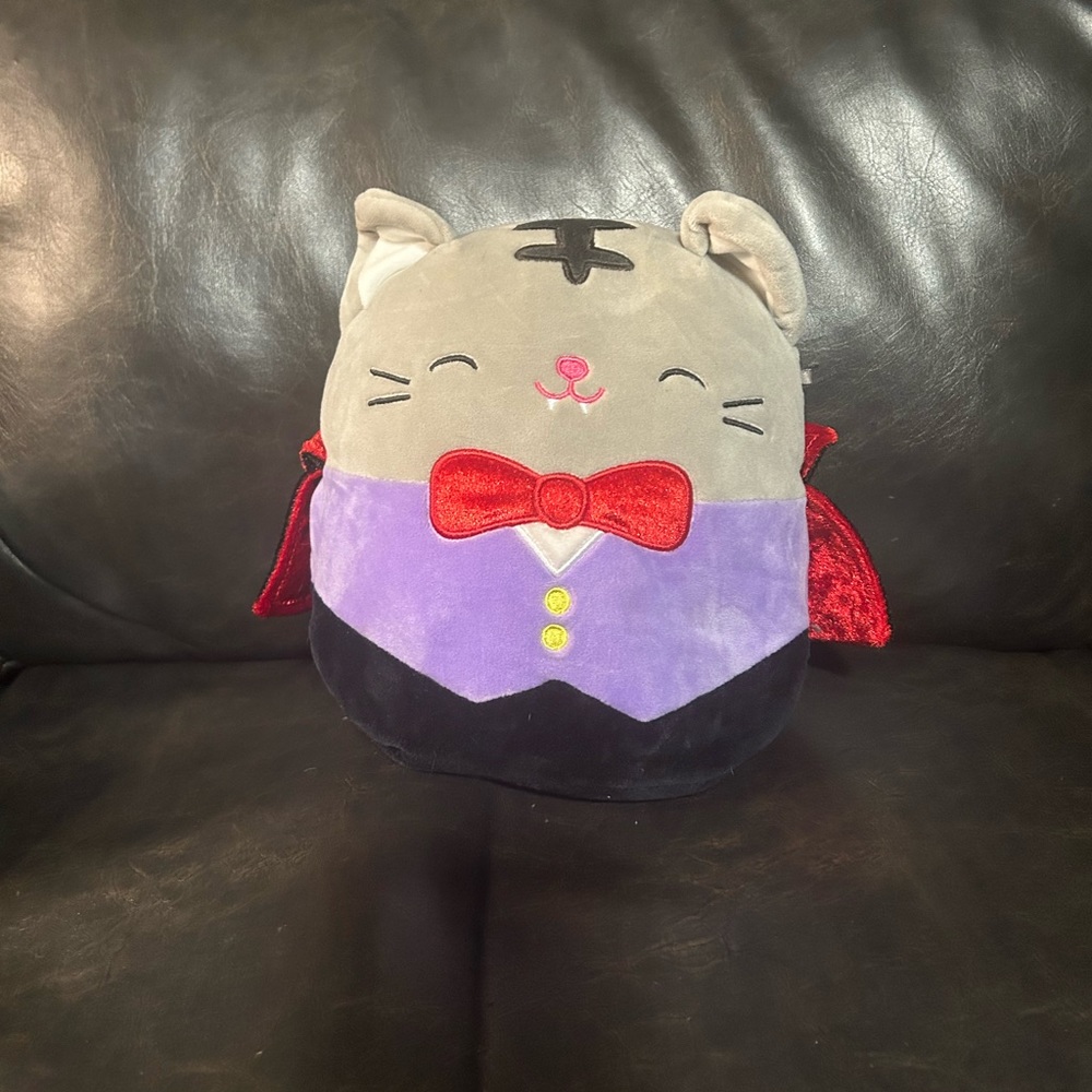 Squishmallow Tally the Tabby Vampire 8” Stuffed Plush